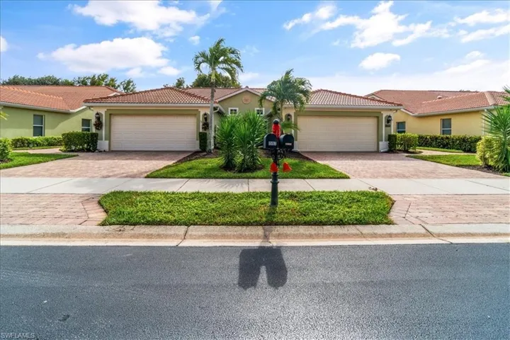 15197  Cortona  WAY, Naples, FL 34120
