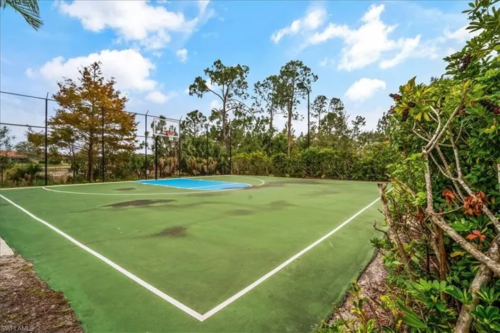 15197  Cortona  WAY, Naples, FL 34120