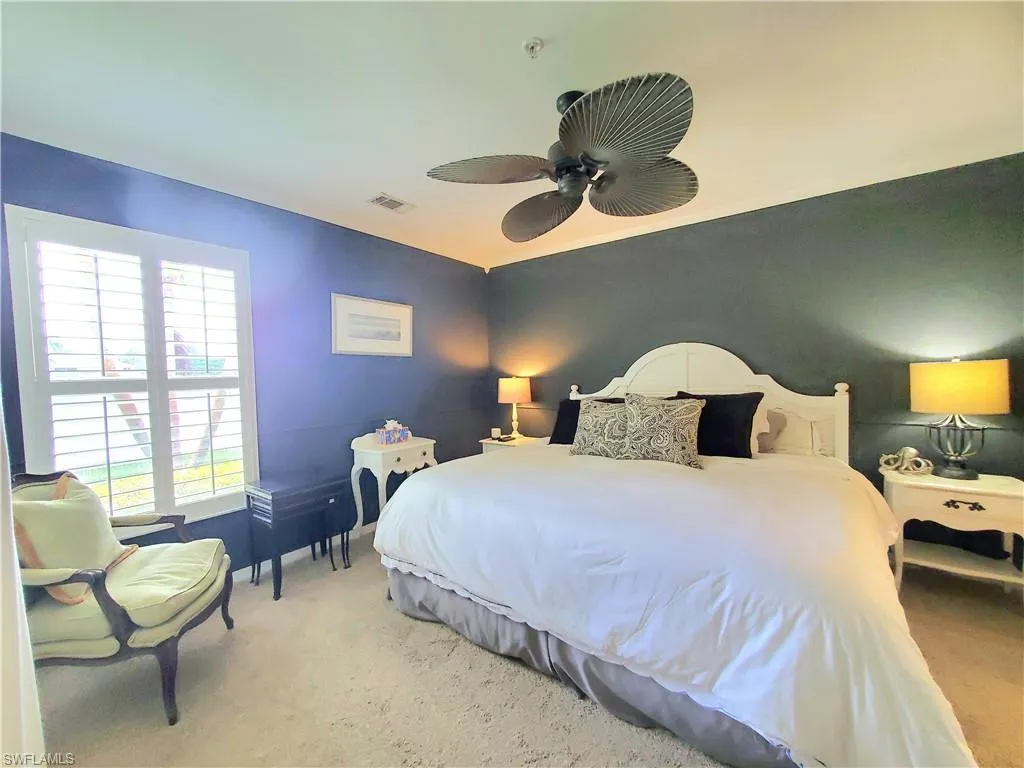385 Dover PL, Naples, FL 34104,225063696