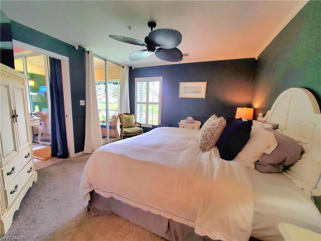 385 Dover PL, Naples, FL 34104,225063696