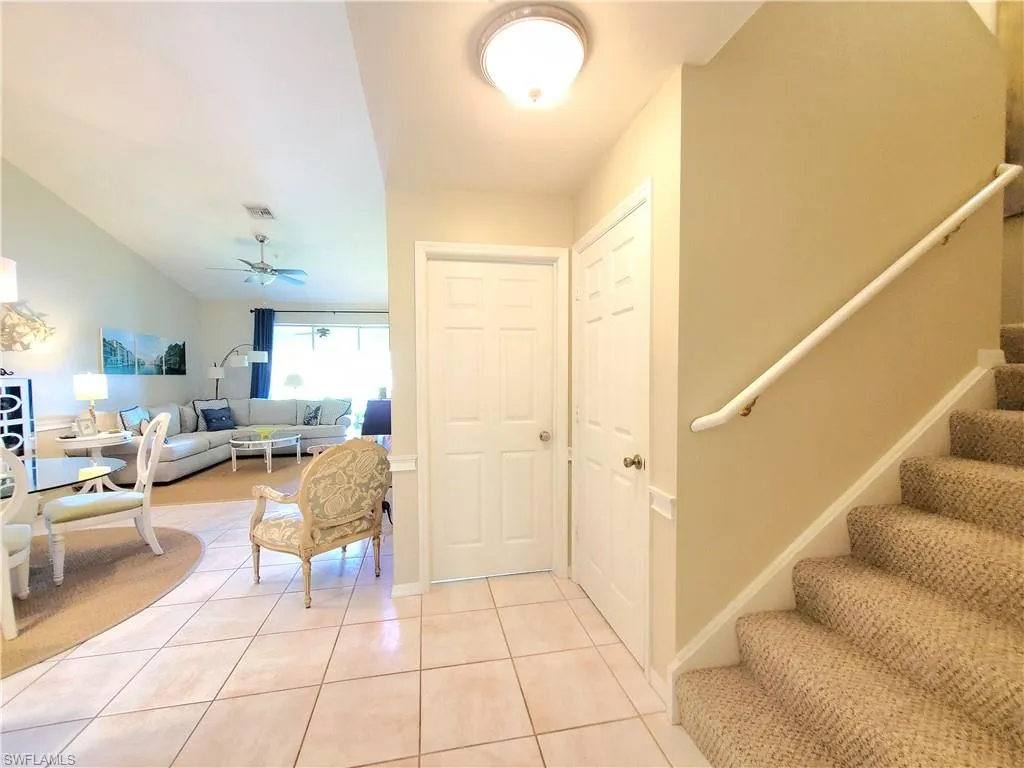 385 Dover PL, Naples, FL 34104,225063696