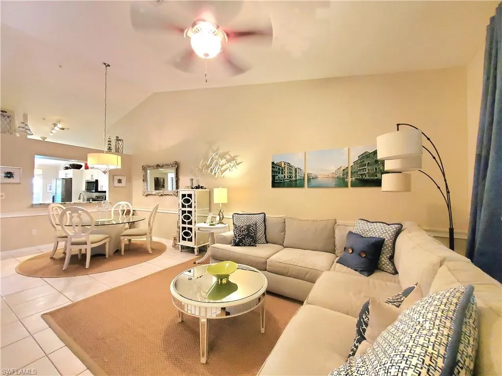 385 Dover PL, Naples, FL 34104,225063696