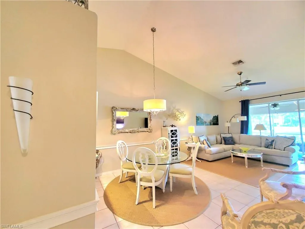 385 Dover PL, Naples, FL 34104,225063696