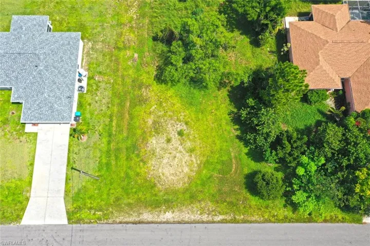 2215 34th Ln, Cape Coral, Florida 33909