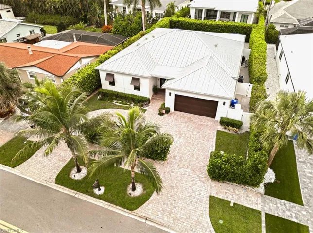 1167 22nd Ave N, Naples, Florida 34103