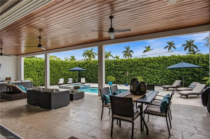 1167 22nd Ave N, Naples, Florida 34103