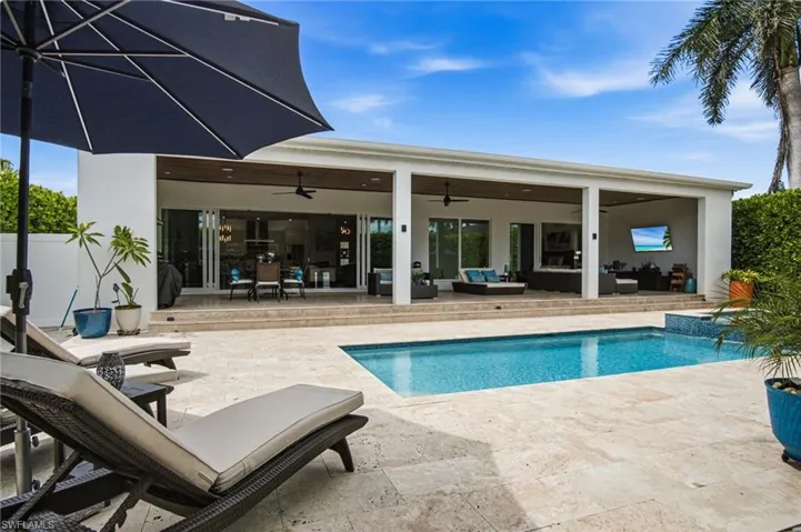 1167 22nd Ave N, Naples, Florida 34103