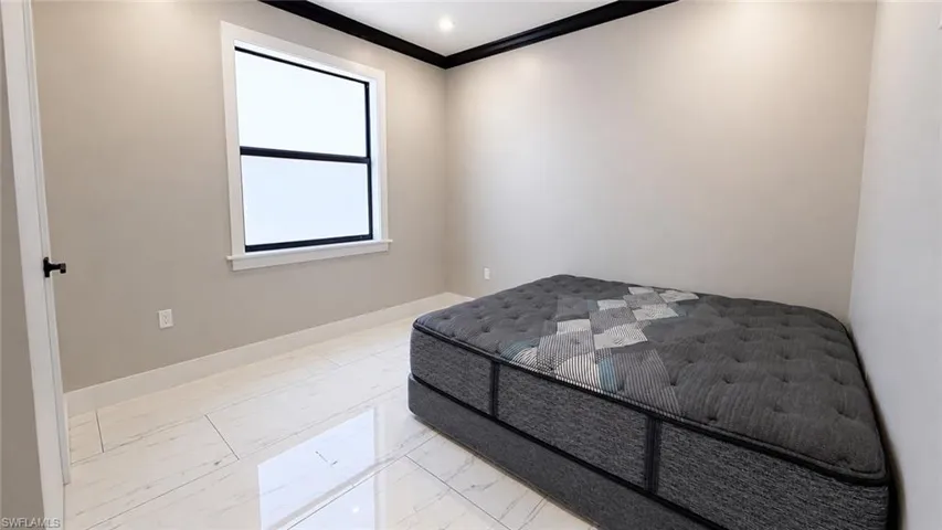 5426 9th Ave, Fort Myers, Florida 33907