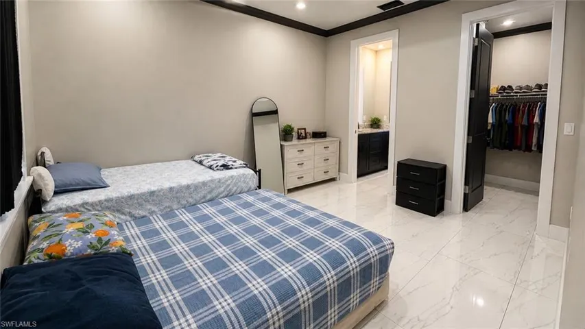 5426 9th Ave, Fort Myers, Florida 33907