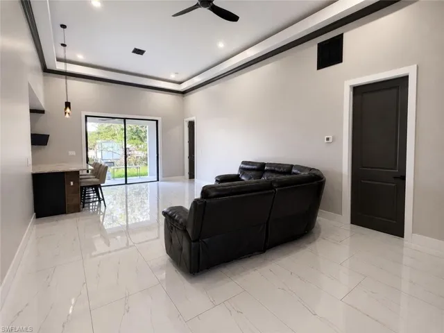 5426 9th Ave, Fort Myers, Florida 33907