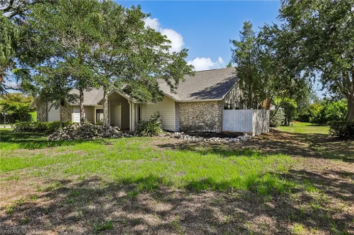 1937  Princess  CT, Naples, FL 34110