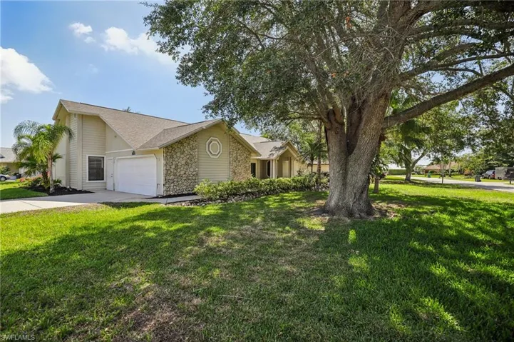 1937  Princess  CT, Naples, FL 34110