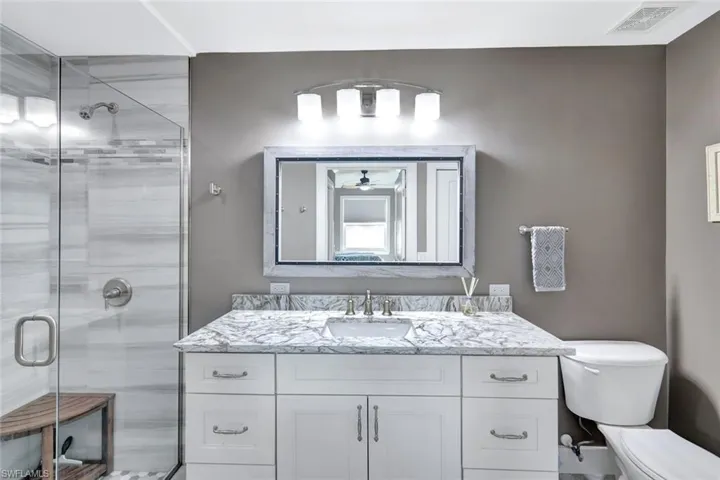16575 Lake Circle Dr 1115, Fort Myers, Florida 33908