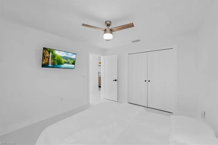 3820  7th SW ST, Lehigh Acres, FL 33976