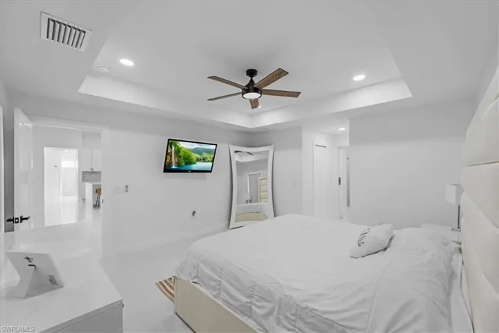3820  7th SW ST, Lehigh Acres, FL 33976