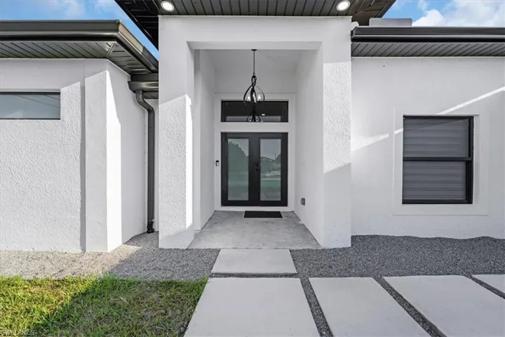 3820  7th SW ST, Lehigh Acres, FL 33976