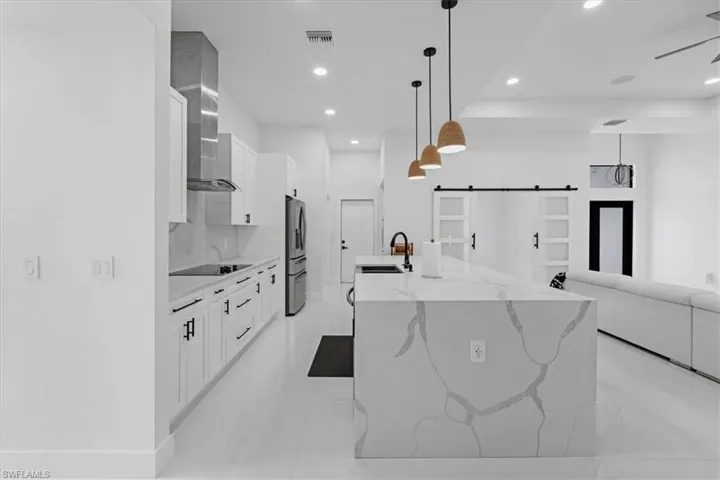 3820  7th SW ST, Lehigh Acres, FL 33976