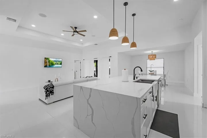 3820  7th SW ST, Lehigh Acres, FL 33976