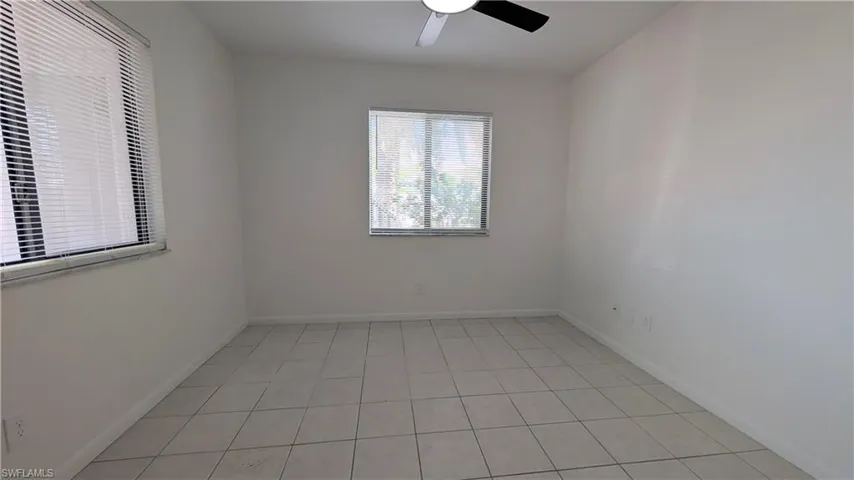 815 Victoria Dr 106, Cape Coral, Florida 33904