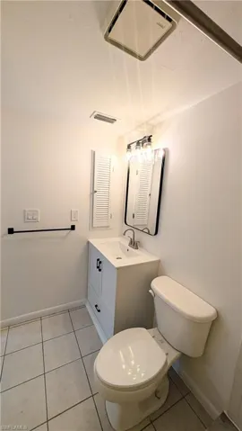 815 Victoria Dr 106, Cape Coral, Florida 33904