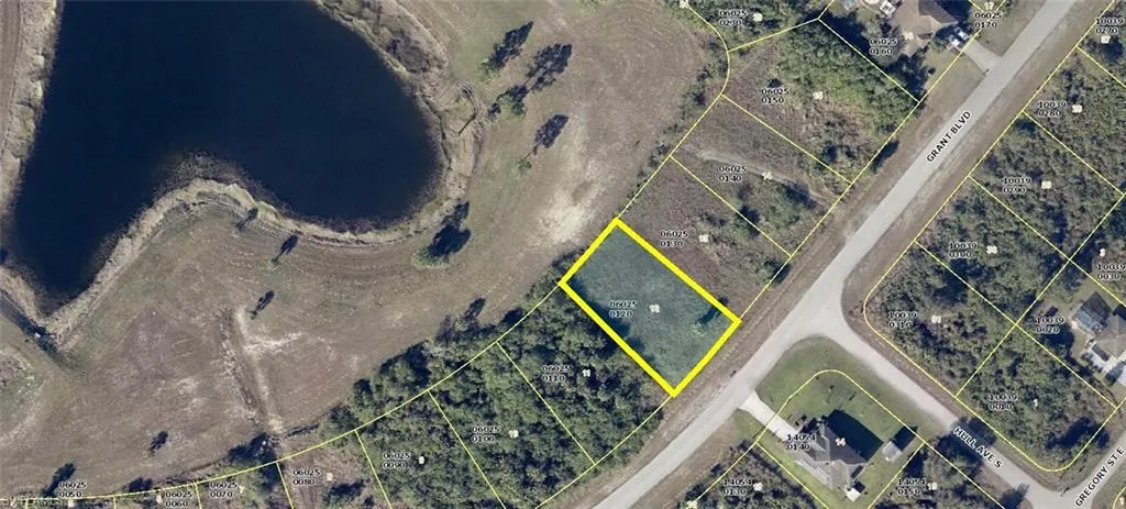 935  Grant  BLVD, Lehigh Acres, FL 33974