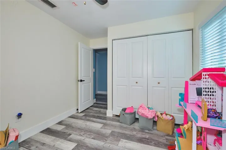 Guest bedroom #2.