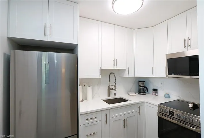 190 Collier Blvd K2, Marco Island, Florida 34145