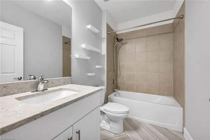 757  Twinning  ST, Naples, FL 34104