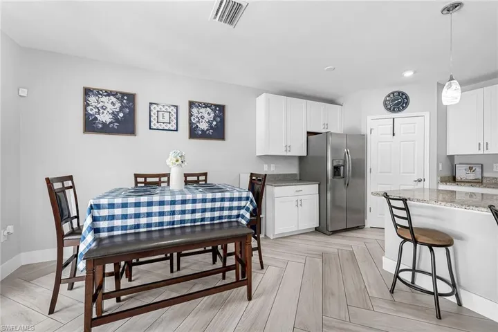 757  Twinning  ST, Naples, FL 34104