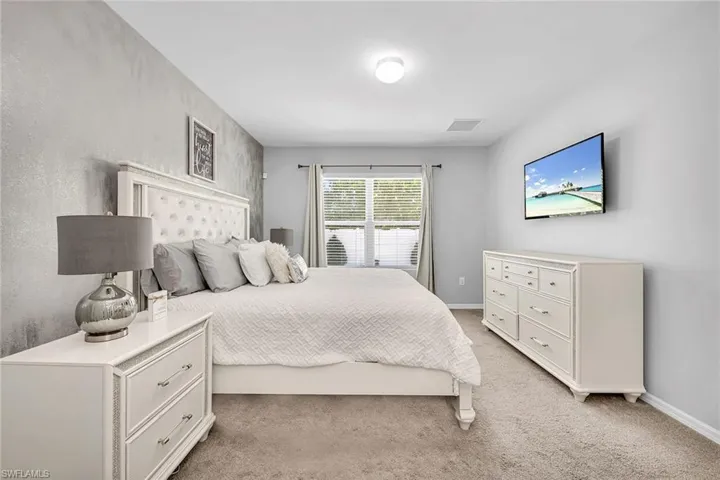 757  Twinning  ST, Naples, FL 34104