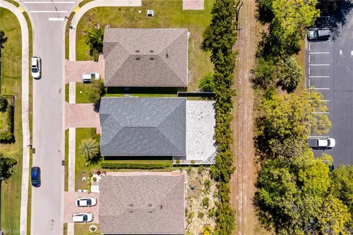 757  Twinning  ST, Naples, FL 34104