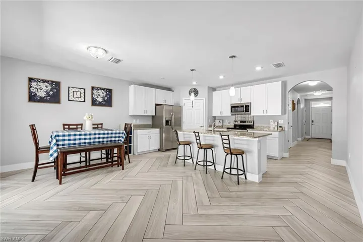 757  Twinning  ST, Naples, FL 34104
