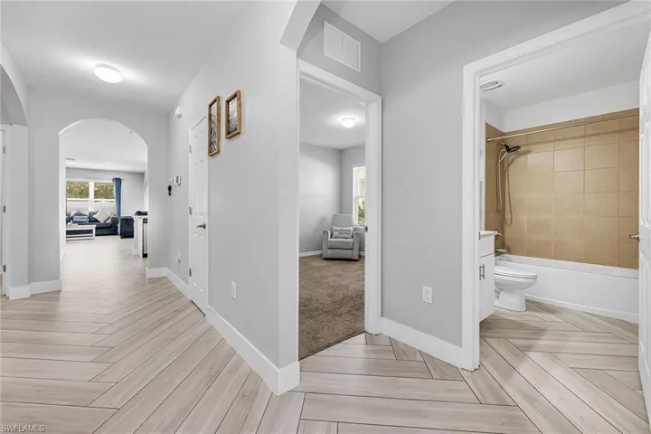 757  Twinning  ST, Naples, FL 34104