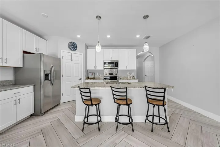 757  Twinning  ST, Naples, FL 34104