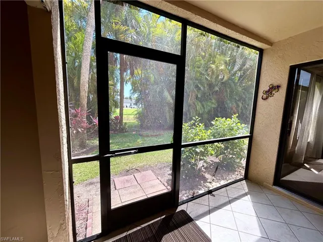 8534 Charter Club Cir 3, Fort Myers, Florida 33919