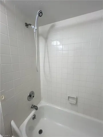 8534 Charter Club Cir 3, Fort Myers, Florida 33919