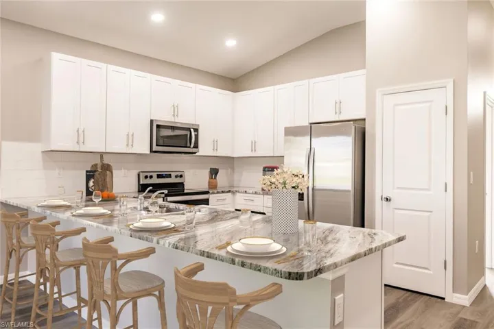 3082 Nw 4th Ave, Cape Coral, Florida 33993