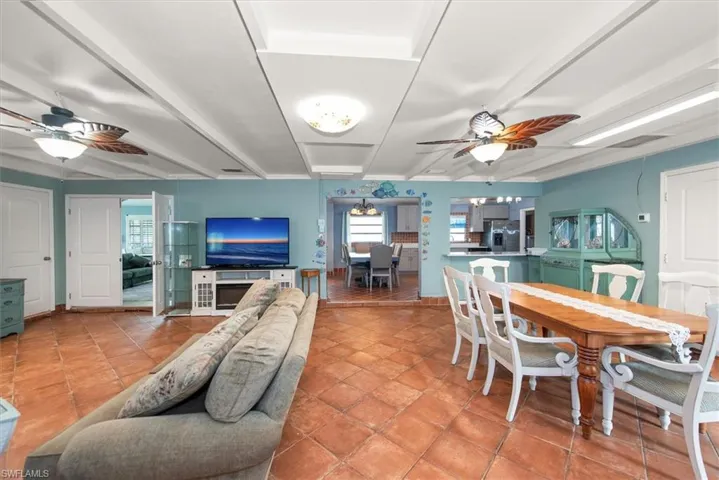 1721 Club House Rd, North Fort Myers, Florida 33917