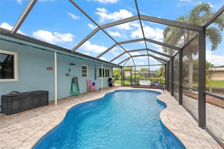 1721 Club House Rd, North Fort Myers, Florida 33917
