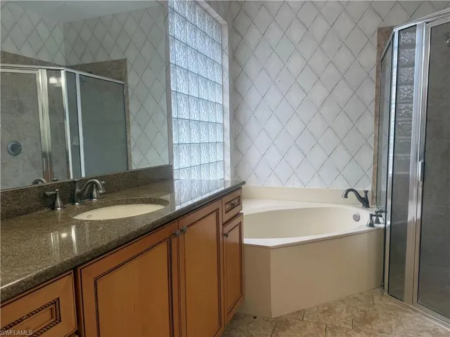 10812 Marble Brook Blvd, Lehigh Acres, Florida 33936