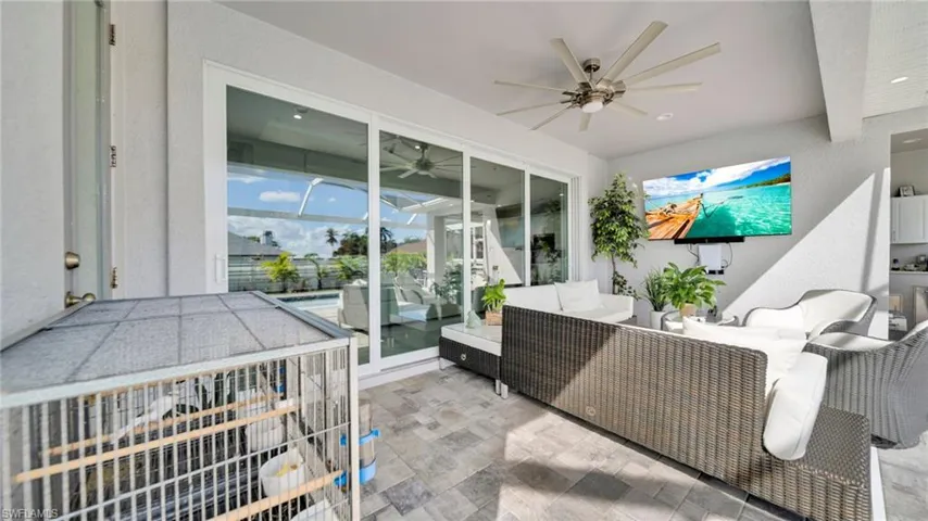 View of patio / terrace featuring ceiling fan