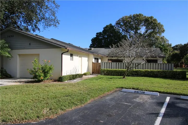 1433  Captains  WALK, Fort Pierce, FL 34950