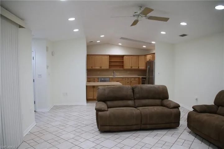 1433  Captains  WALK, Fort Pierce, FL 34950