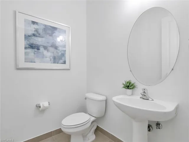 Powder Bathoom