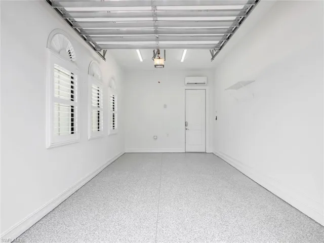 1 Car Garage With A/C and new epoxy