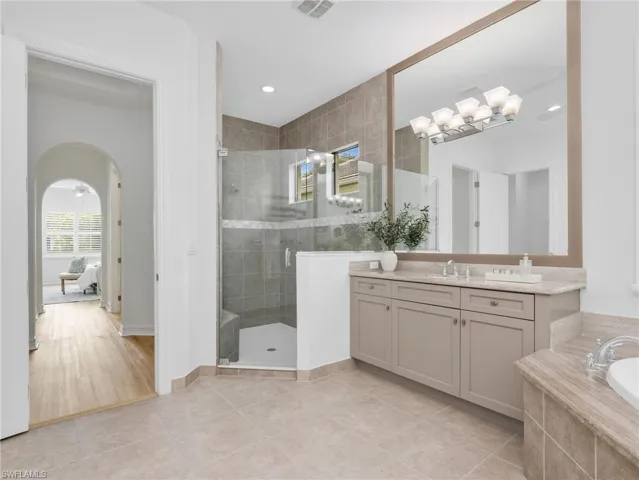 Owner's Suite Bathroom