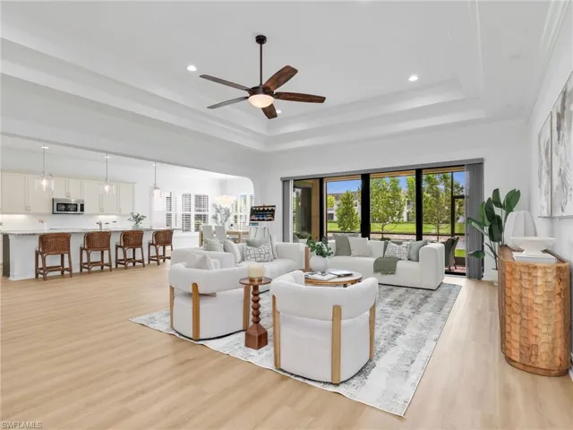 9454 Greenleigh Ct, Naples, Florida 34120