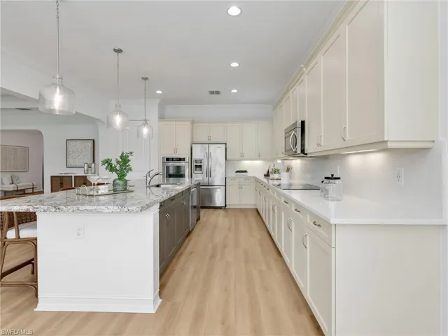 9454 Greenleigh Ct, Naples, Florida 34120
