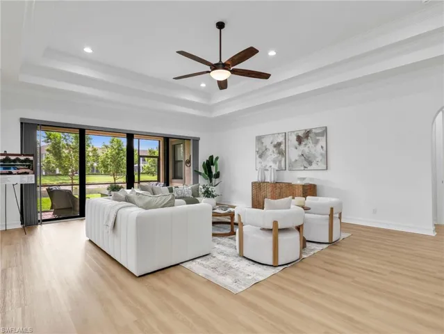 9454 Greenleigh Ct, Naples, Florida 34120