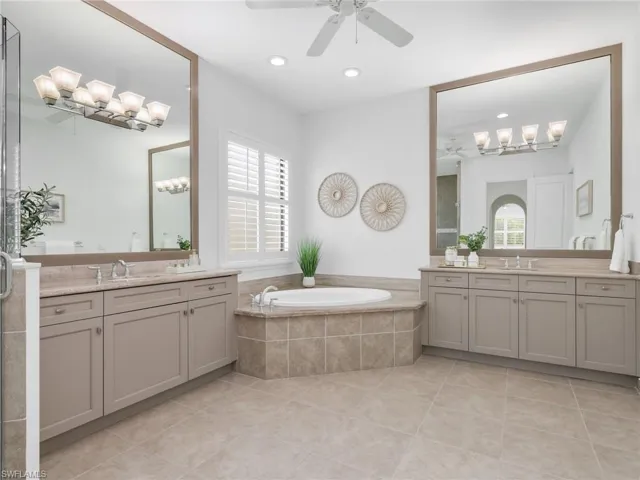 Owner's Suite Bathroom showing soaking tub